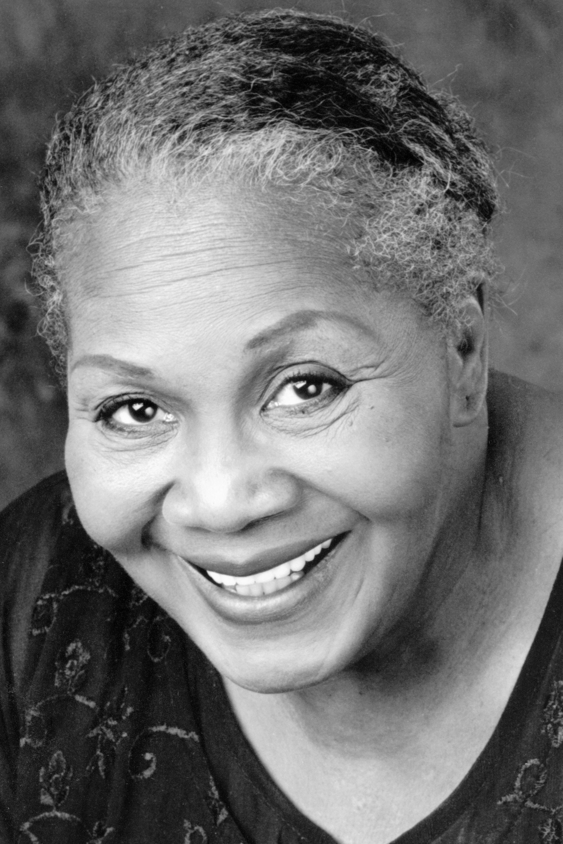 Irma P. Hall as Mrs. Bailey in Lady Luck