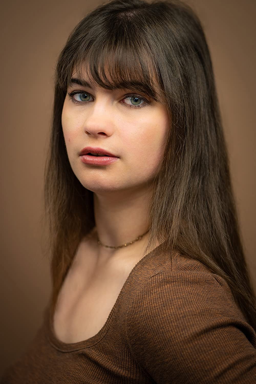 Alyssa Riha as Ella in A Midsummer Day's Dream