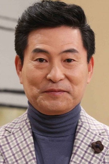 이한위 as Hong Pil-Mok in Mysterious Personal Shopper