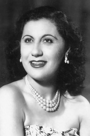 Σοφία Βέμπο as Maria in Stella