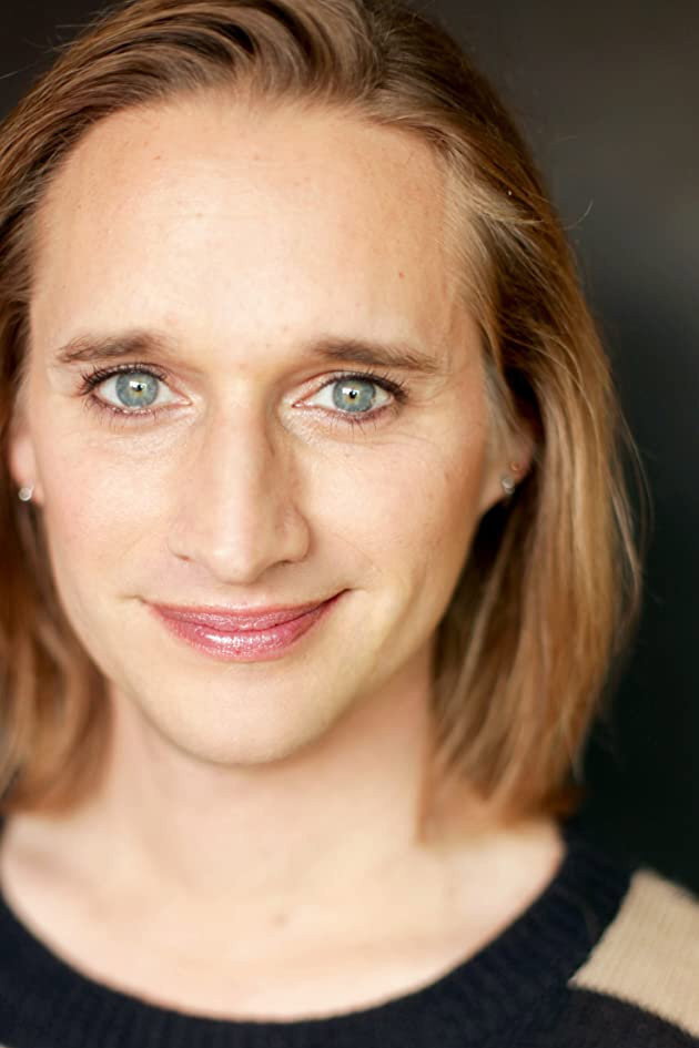 Jer Adrianne Lelliott as Turner Loring in Safe Harbor