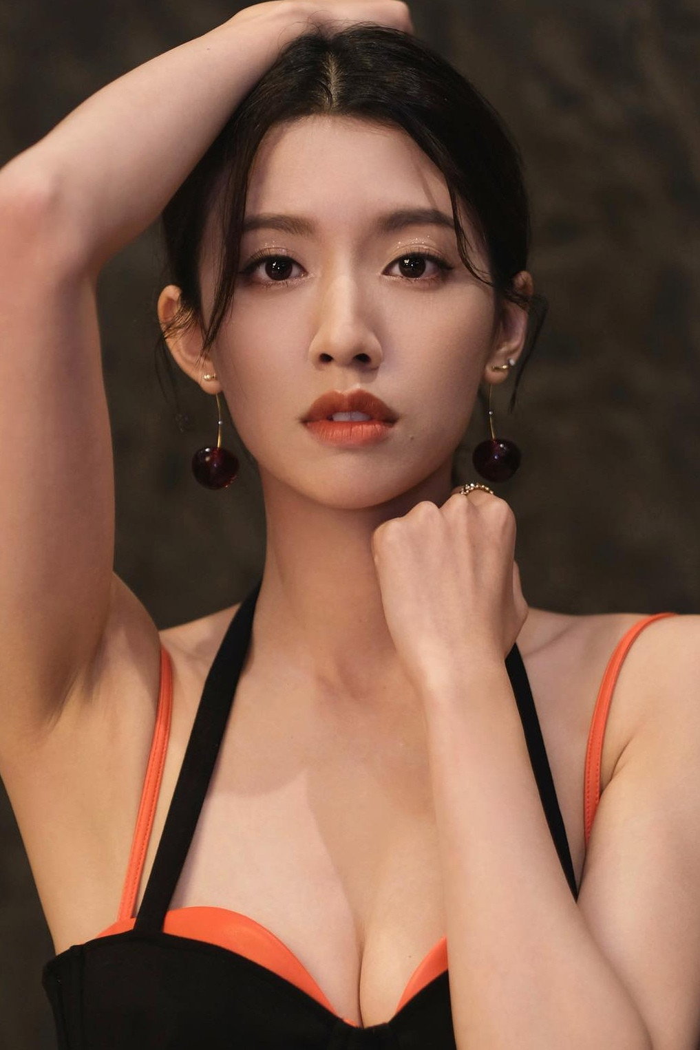 蔡思貝 as Jill in The Defected