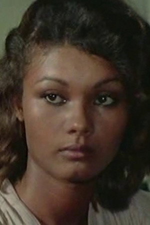 Lucia Ramirez as Inez in Blue Paradise