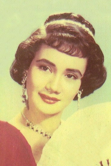 Carol Varga as Elaine Frohman in Space Master X-7