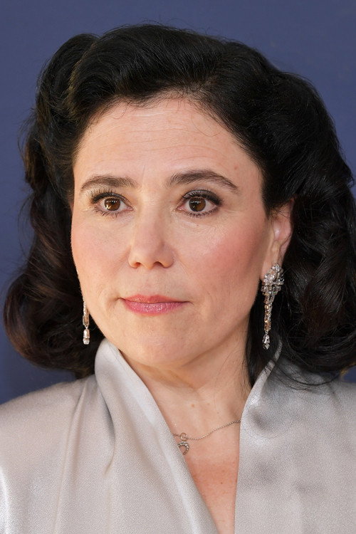 Alex Borstein as Lois Griffin / Tricia Takanawa / Loretta Brown / Barbara Pewterschmidt (voice) in Family Guy