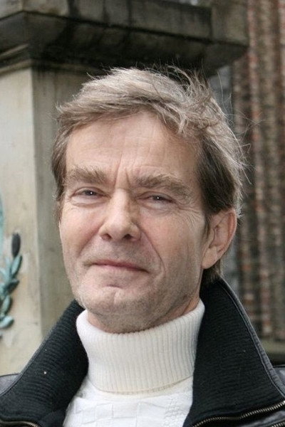 Finn Storgaard as Keld Bløndal in Strisser på Samsø