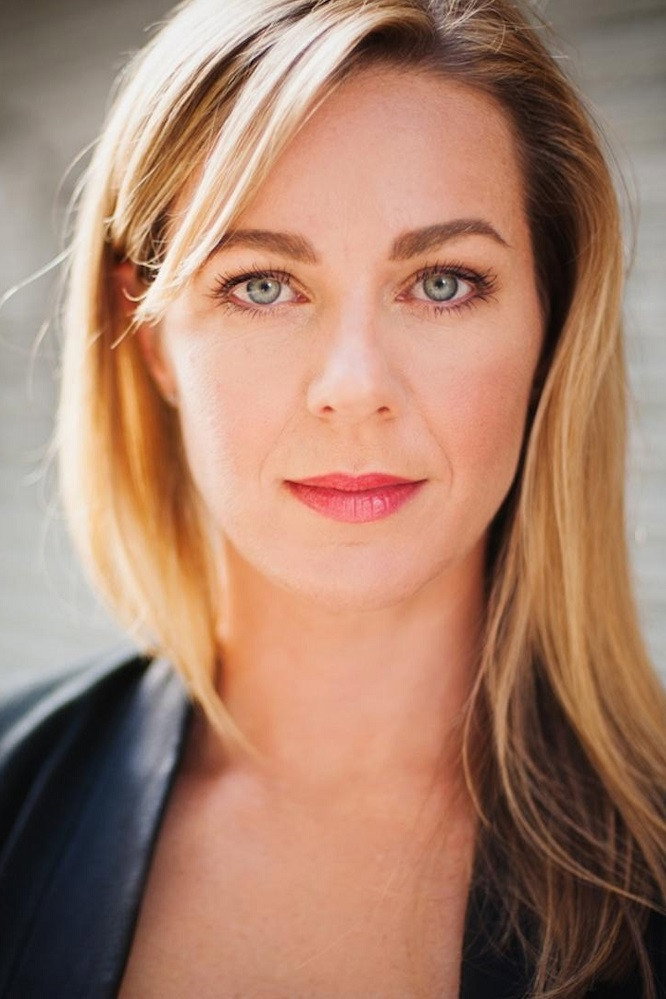 Joanne Hunt as Amanda Bradford in First Day