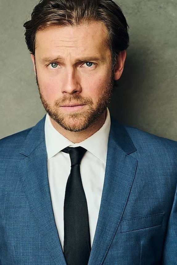 Schoen Hodges as Gabriel Jessup in The Gunfighter