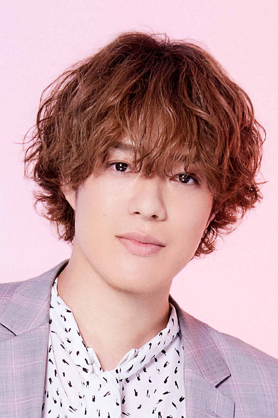 真田佑馬 as Junya Hasegawa in Ghost Mama Investigation