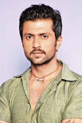 Aamir Dalvi as Saleem Kattawala in Kennedy