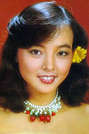 刘蓝溪 as Red Pok Pok in Hex After Hex
