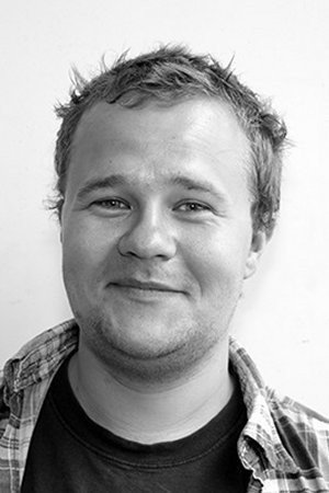 Elias Holmen Sørensen as Odd Stormoen in The Oil Fund
