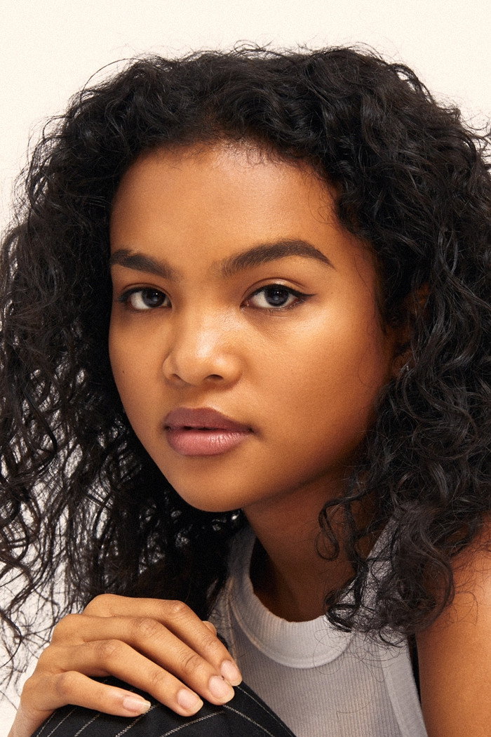 Mia Isaac as Rowan in Not Okay