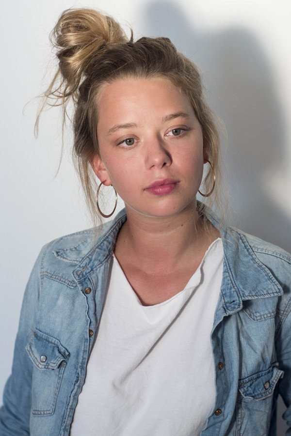 Sophie Breyer as Elise in A Fragile Bond