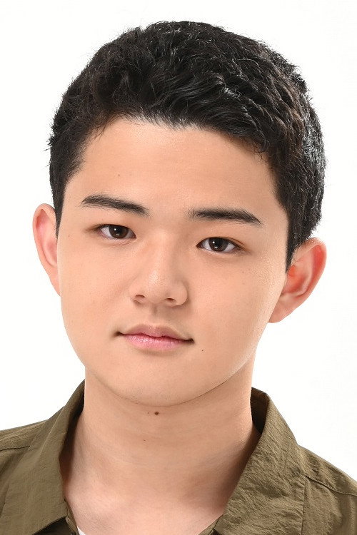 井藤智哉 as Togo Asagaki / Kizuna Red (voice) in The Red Ranger Becomes an Adventurer in Another World