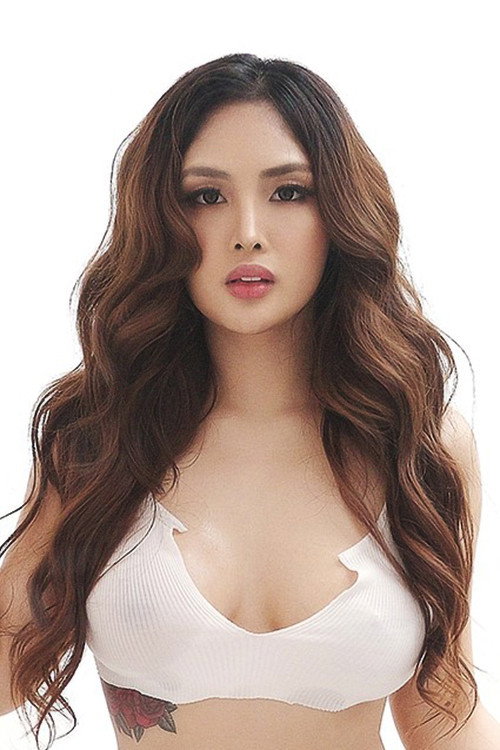 Milana Ikimoto as Yumi in #DoYouThinkIAmSexy?