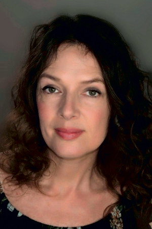 Svenja Pages as Anneli Müller in Ein unmöglicher Mann