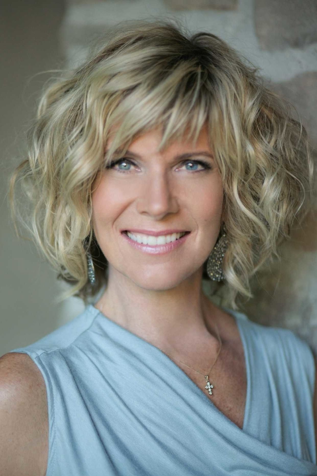 Debby Boone as Self in Christmas Around the World with Perry Como