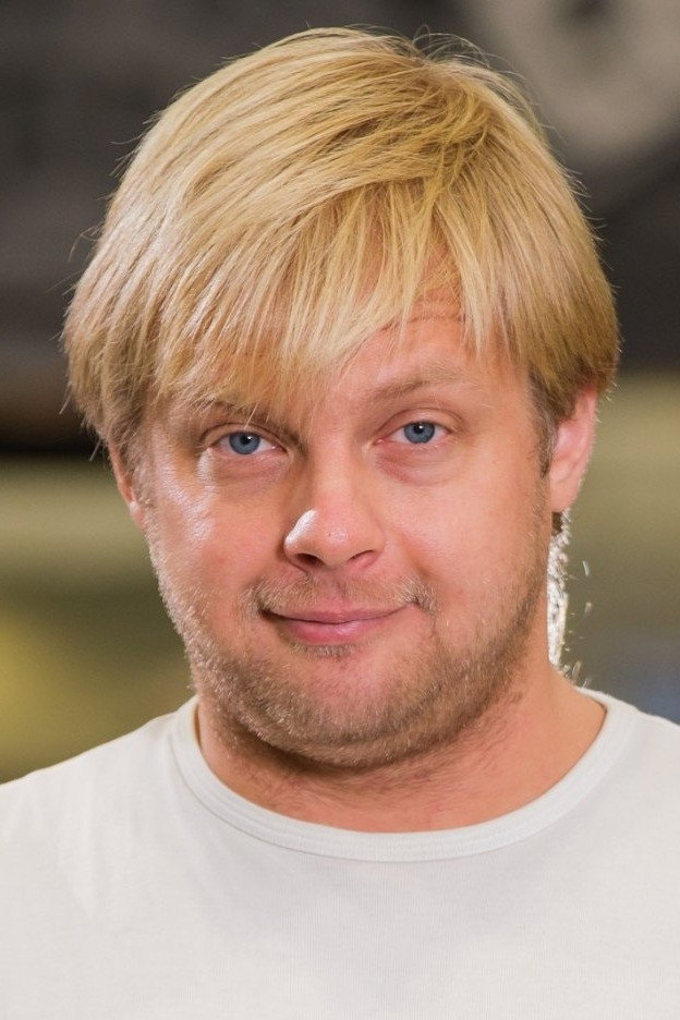 Veljo Reinik as Kerdo Mölder in Life on Gears