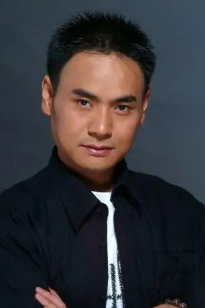 Lou Ya Jiang as Professor Li in Royal Sister Returns