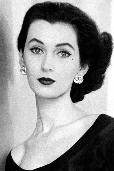 Dovima as Marion in Funny Face