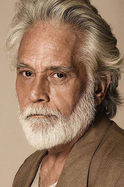 Júlio Braga as Orador in O Crime e o Burguês