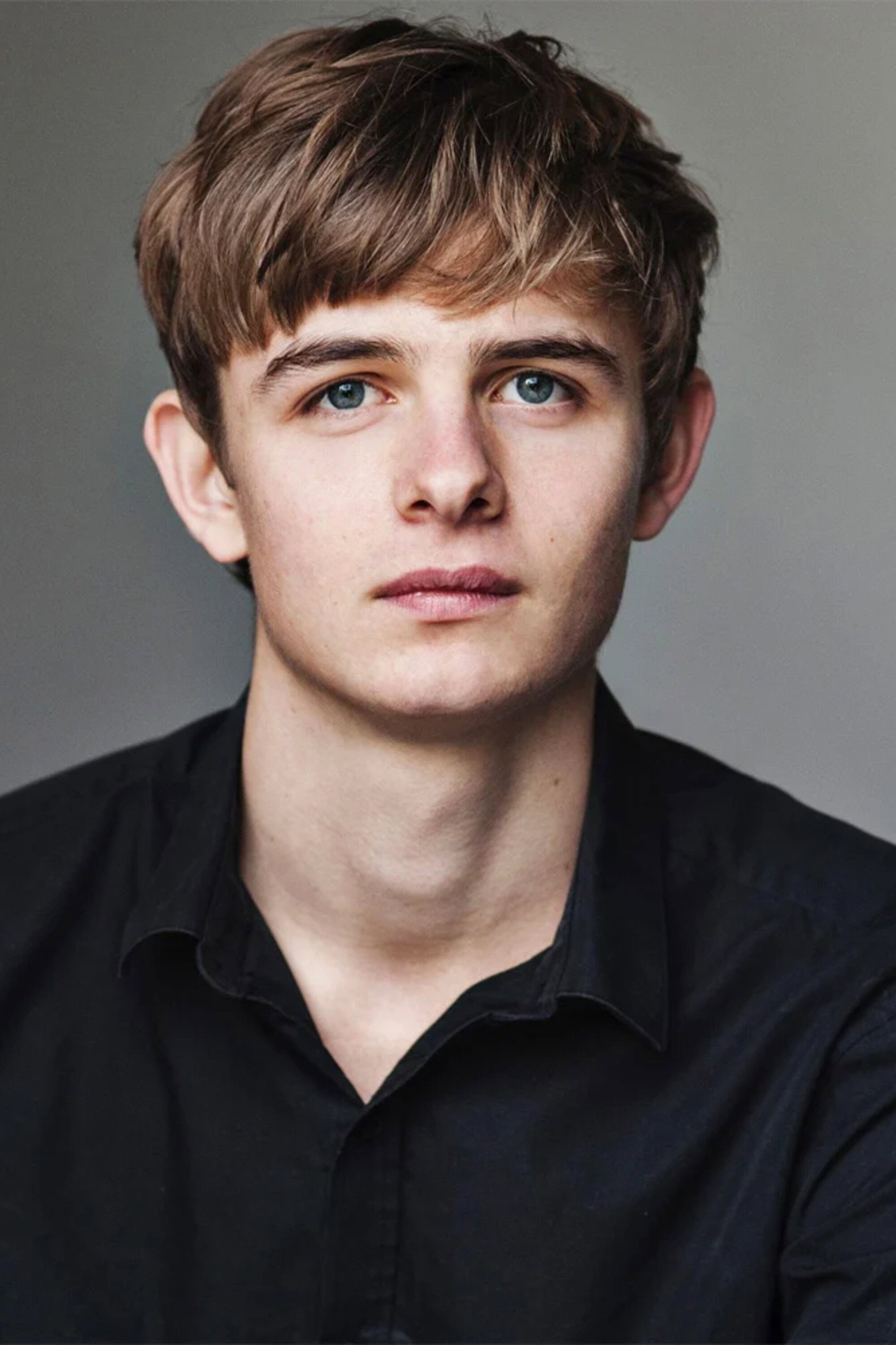 Otto Farrant as Alex Rider in Alex Rider