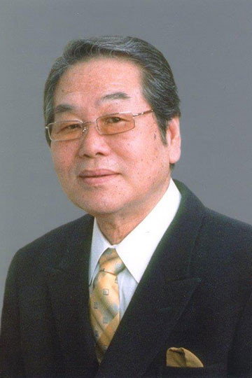 出光元 as Yoshiaki Saegusa in Skin Wars