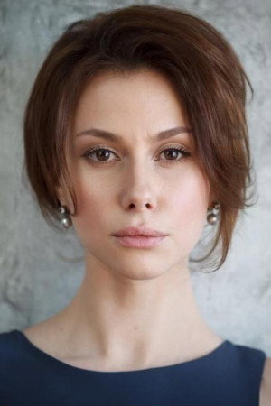 Olga Bobkova as Lena Fomichyova in Beryozka
