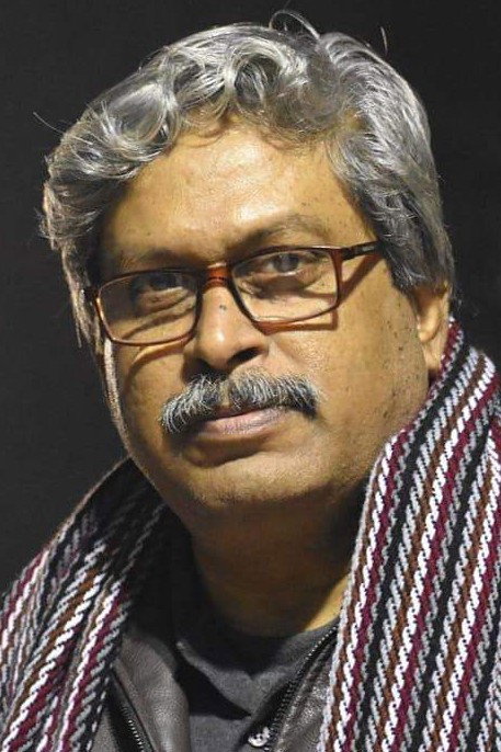 Sandip Bhattacharya as Sandip in Taki Tells