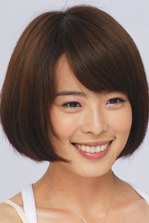 Lee Kang-i as 李一珮 in Say Yes Enterprise