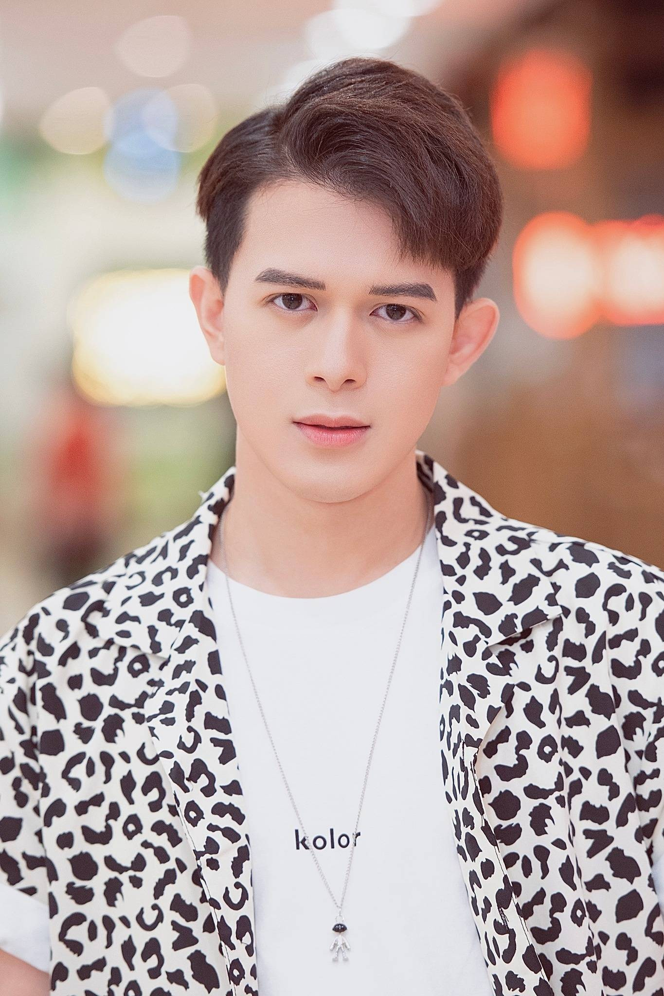 Quang Anh as Hoàng Minh in Hãy nói lời yêu