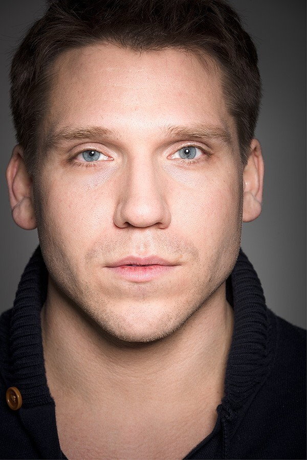 Hanno Koffler as Rudi Dassler in Rivals Forever - The Sneaker Battle