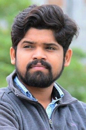 Abhay Bethiganti as Seenu in Sammohanam