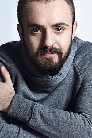 Mesut Yılmaz as Tahsin in Perfect Groom