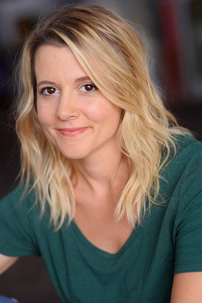 Anna Lillie as Claire Adams in Moustachette