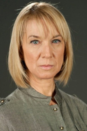 Custódia Gallego as Didinha in Adónis