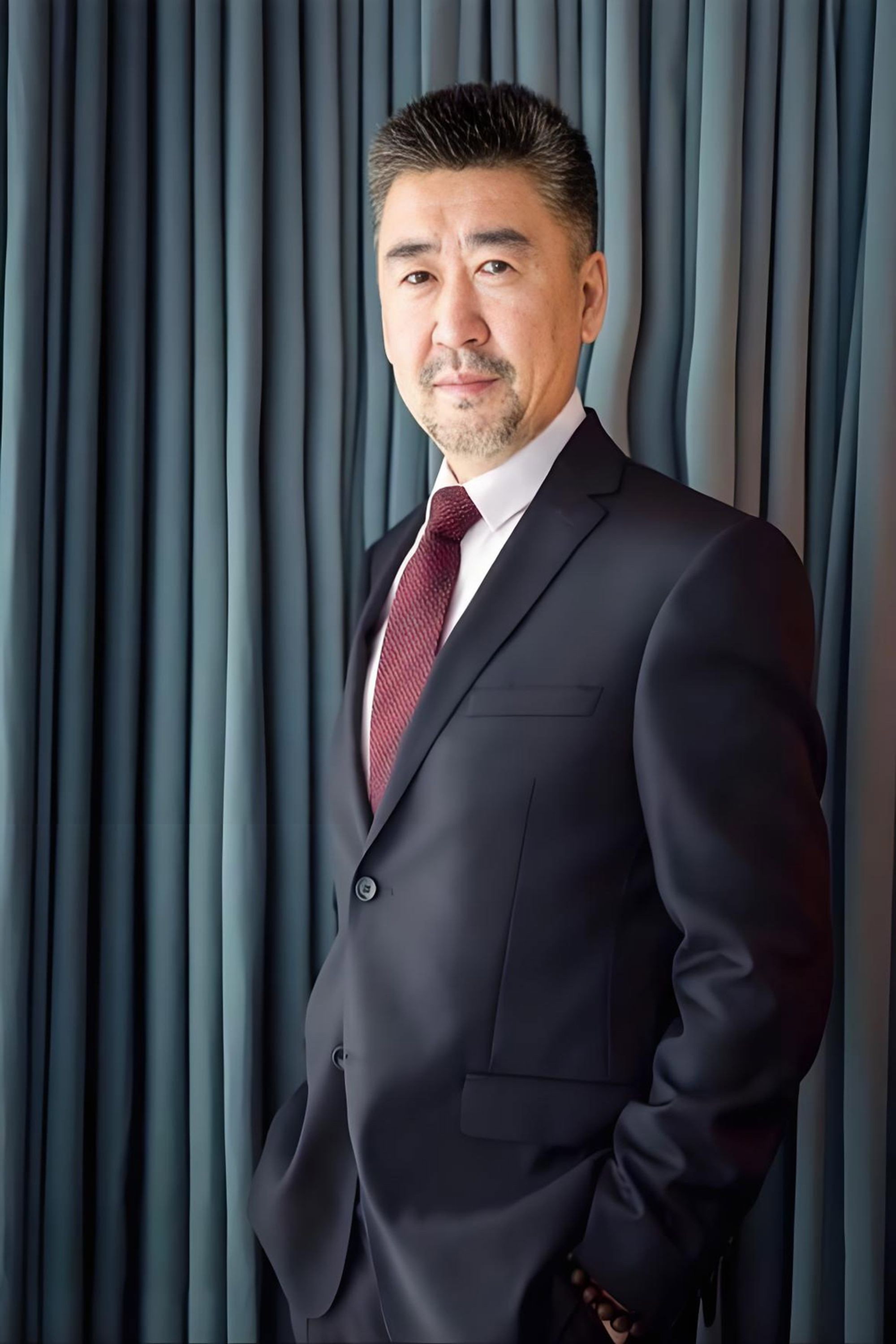 Wang Xiu Qiang as Sheng Tian Ze in One Sword Sweeps All