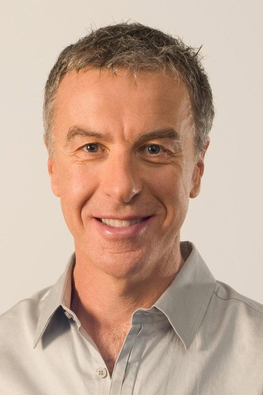 Santo Cilauro as Geoffrey Salter in Frontline