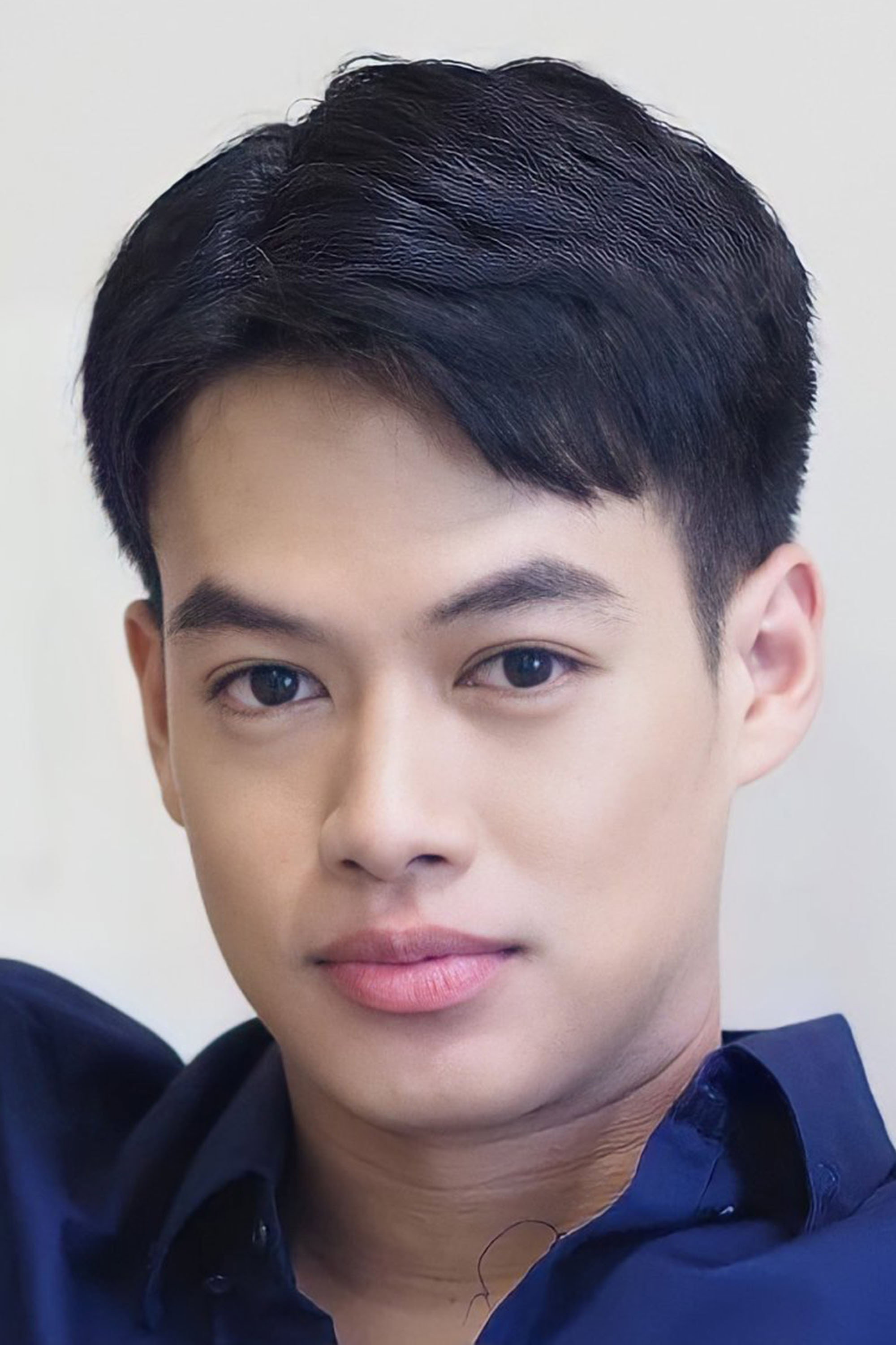 อรรณพ ทองบริสุทธิ์ as Naren in Tawan Yor Saeng