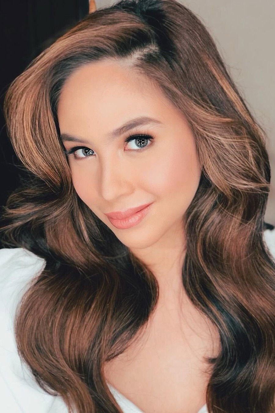 Empress Schuck as Joey in Kahit Ayaw Mo Na