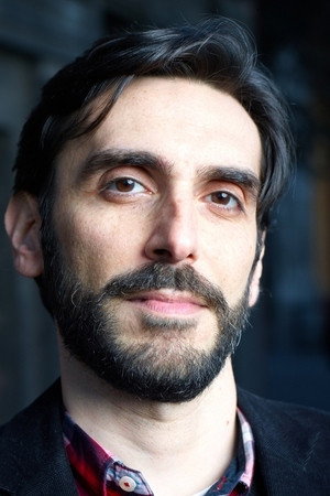 Matteo Reza Azchirvani as Jalil in Cuore di donna
