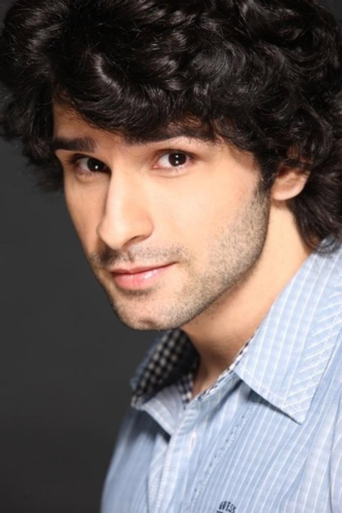 Girish Kumar as Gaurav Mehra in LoveShhuda