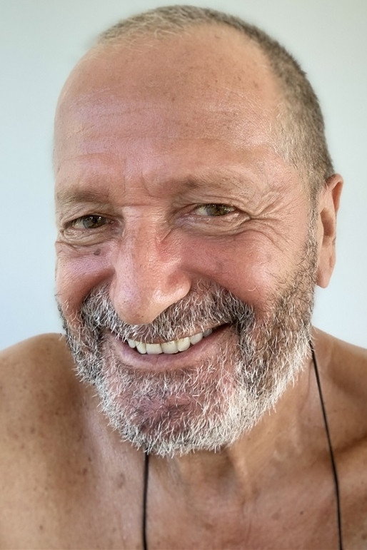 Philippe Baronnet as Bud Rogers in Cemetery Without Crosses