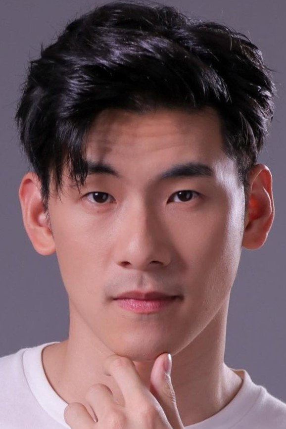 ธนกร กุลจรัสสมบัติ as God in Monster Next Door