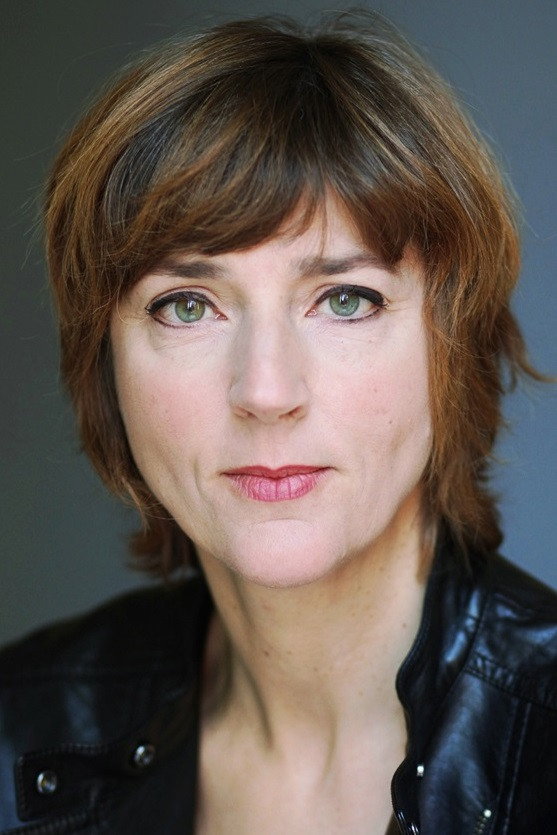 Christiane Bopp as Carole Dos Santos in Blague à Part