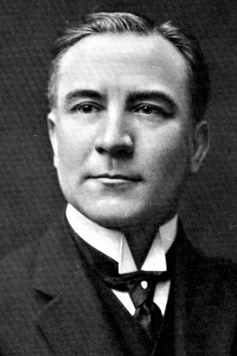 Émile Chautard as Oscar Brown in The bluffer