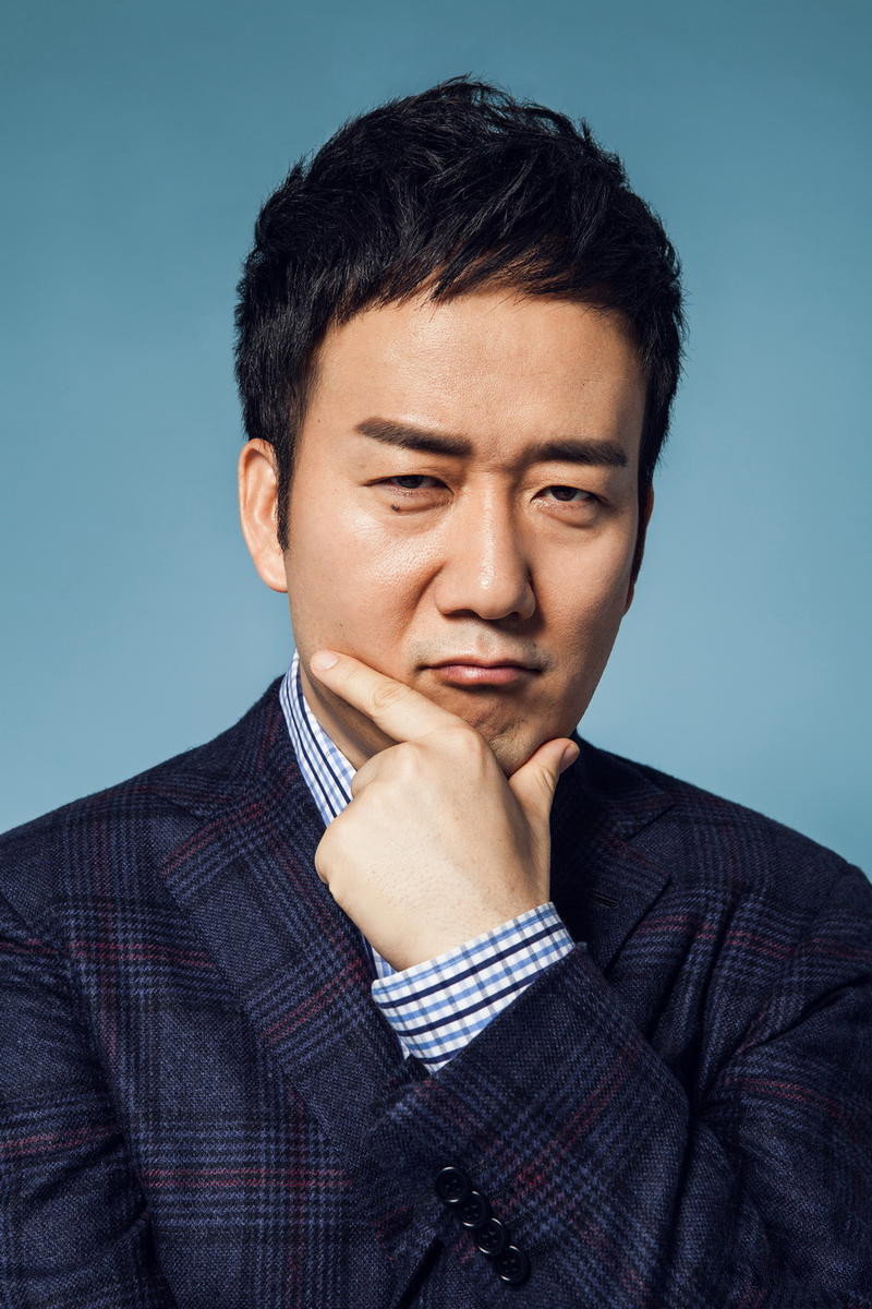王太利 as 王稳重 in Fake Bodyguard