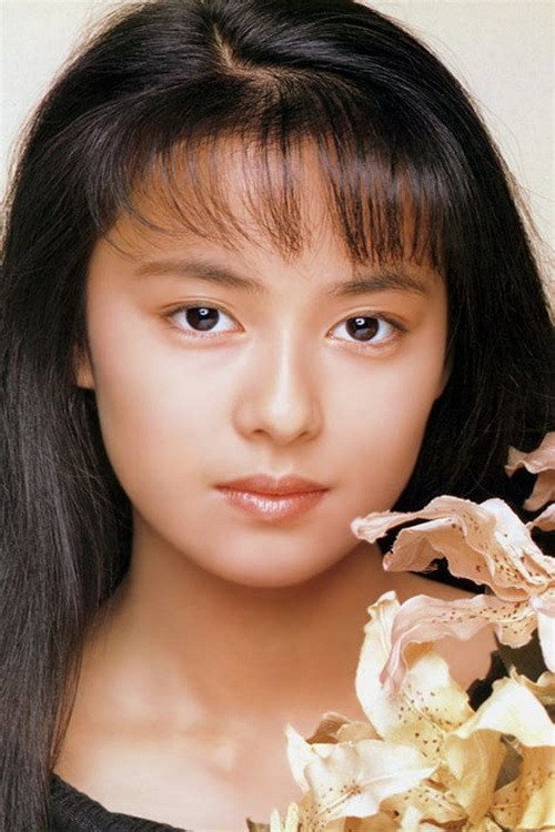 後藤久美子 as Akira Mizusawa in Mama Is an Idol