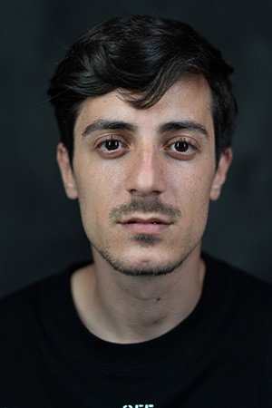 Carlo Palmeri as Michele in Andrà tutto bene